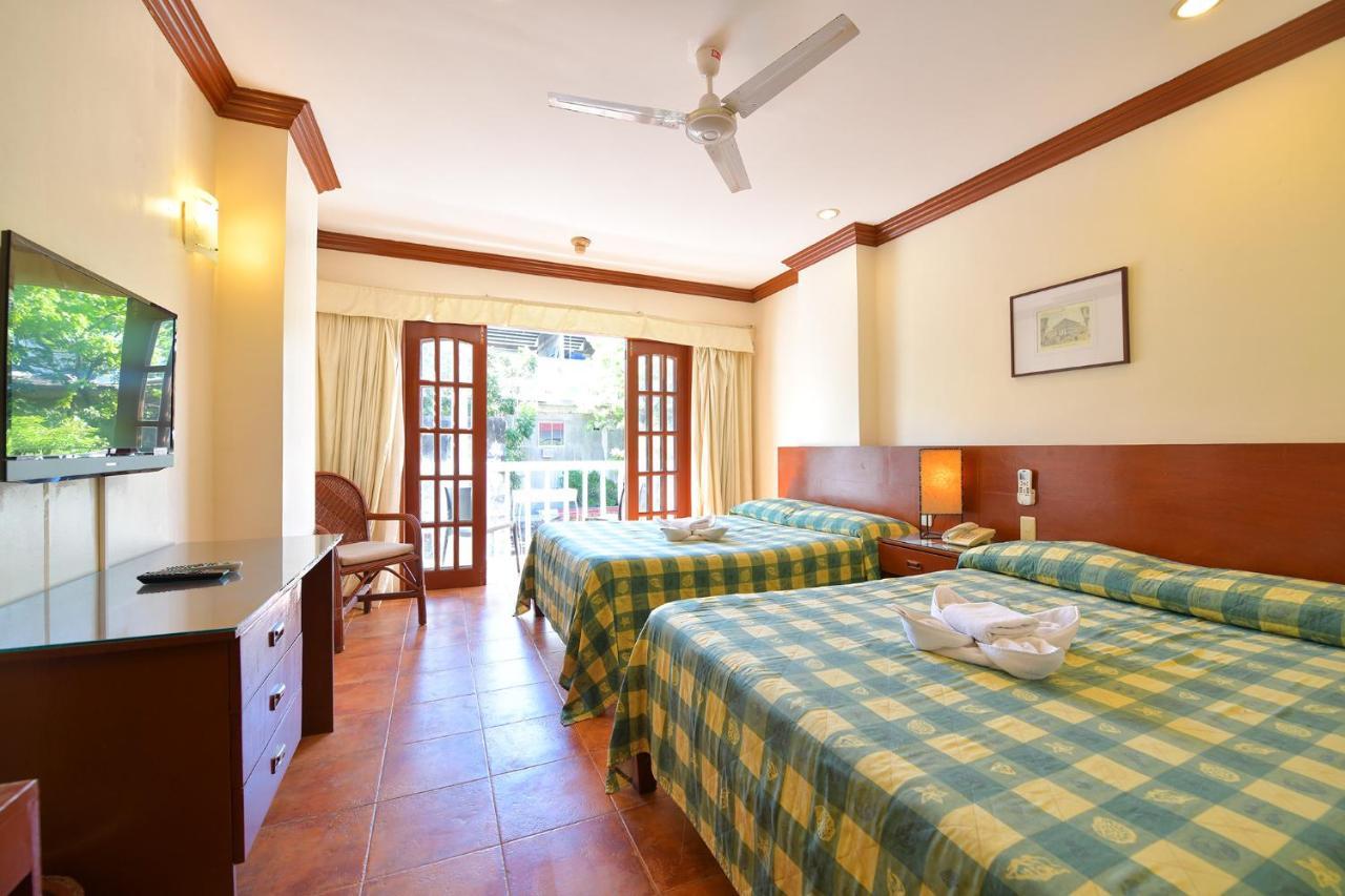 Hey Jude Resort Hotel Balabag  Ngoại thất bức ảnh